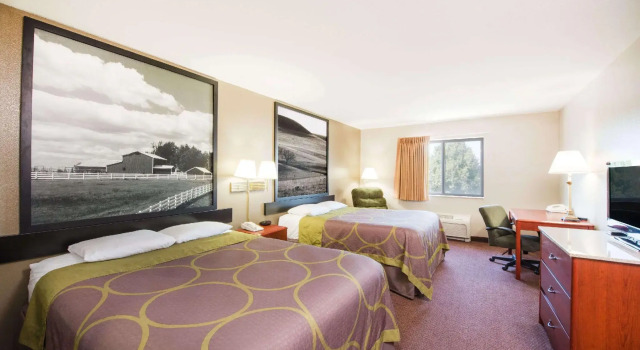 Standard Vierer Zimmer Super 8 by Wyndham Iola KS