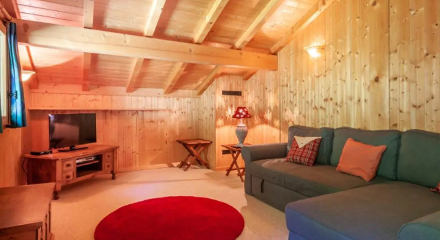 Chalet Clairvaux, Забронировать Шале Виллы Овернь-Рона-Альпы, Вилла