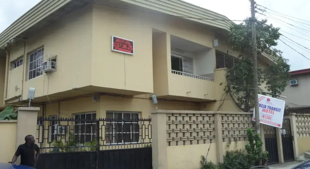 Ikeja Transit Hotel Iyala