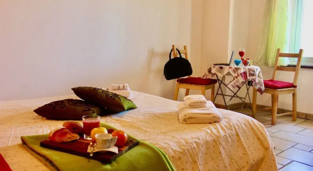 B&b polepole, Забронировать Отель «постель и завтрак» Отели Равенны с бассейном, Бассейн