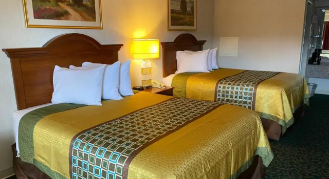 Двухместный номер Standard Harrisonville Inn & Suites
