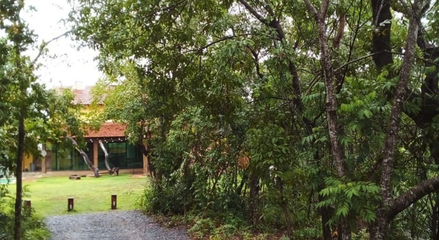 Casa Quintal, Забронировать Отель Отели Бонито с парковкой, рядом с Sun Balneary, Парковка
