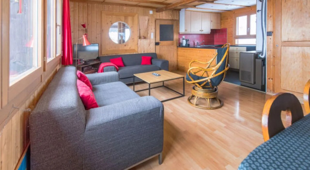 Chalet De La Vue Des Alpes, Buchen Sie Chalet Val-de-Ruz Schweiz