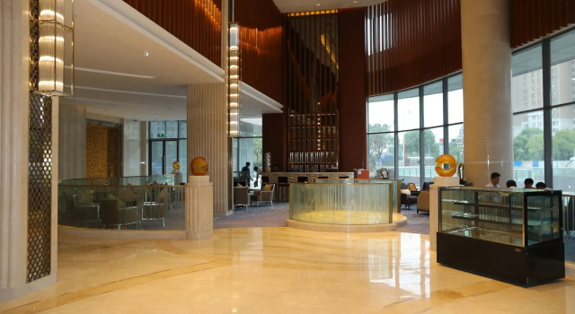Jinling Shihu Garden Hotel Suzhou, Buchen Sie Hotel Suzhou (Jiangsu) 