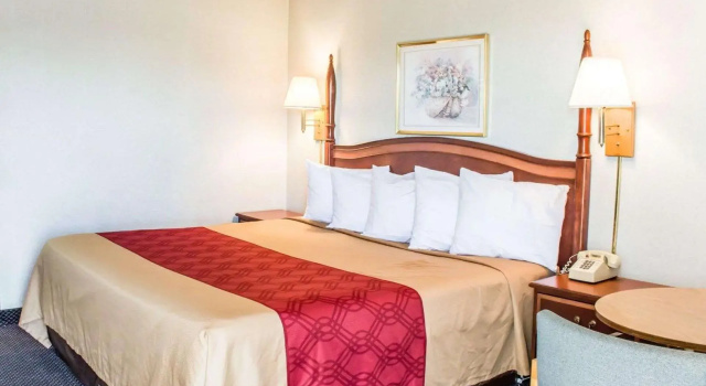 Двухместный номер Standard Dayspring Extended Stay