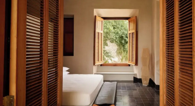 Номер Standard с видом на бассейн Hotel Sevilla, a Member of Design Hotels