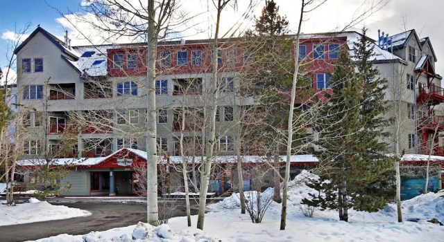 8186 Silver Mill 1 Bedroom 1 Bathroom Condo, Забронировать Апартаменты/квартира Отели Кистон с бассейном, Бассейн
