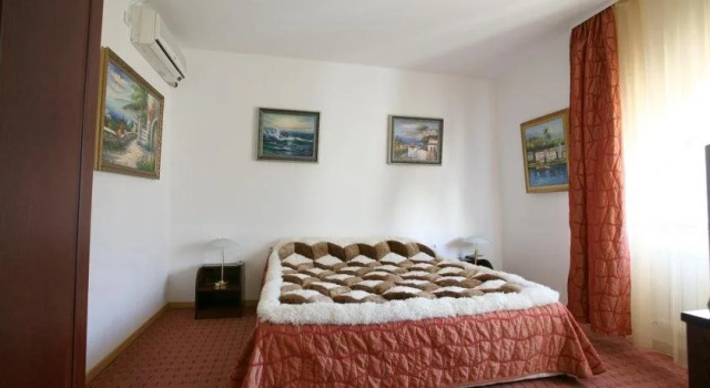 Family Art Hotel Gallery, Book Hotel Pleven Pleven