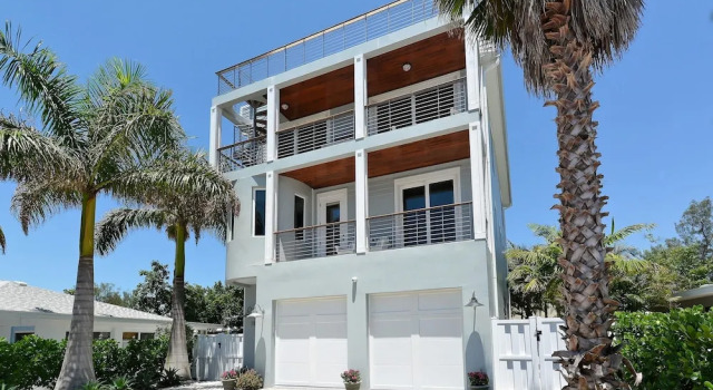 Direct Beach View Apartment 5, Забронировать Апартаменты/квартира Отели Анна-Мария с бассейном, Бассейн