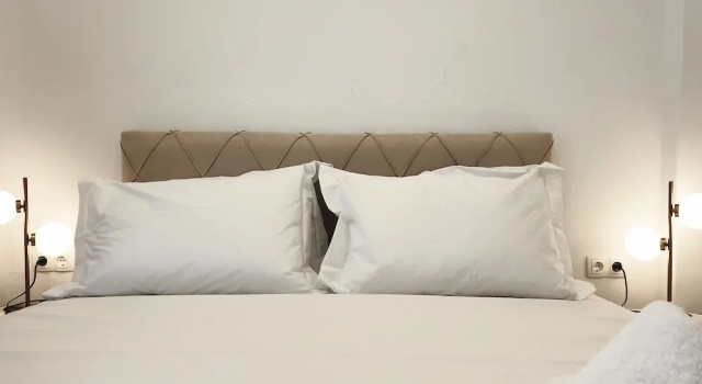 Апартаменты Deluxe с балконом Eantos Studios and Suites