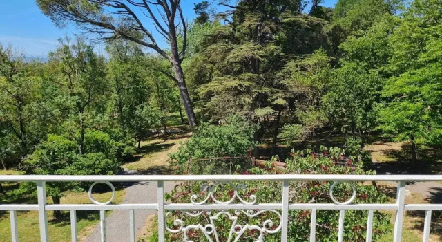 Люкс Royal Le Château de La Seigne I Gîte et Chambres dhôtes I près de Carcassonne