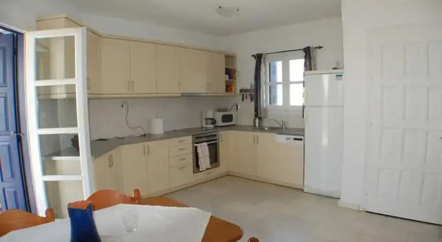 Prokopios Cottage Cycladic Home a Walk to Beach