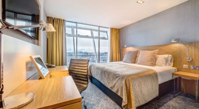 Полулюкс Apex City of Glasgow Hotel
