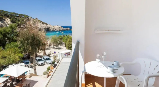 Апартаменты Aparthotel Puerto Cala Vadella