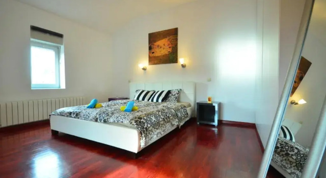 Апартаменты Deluxe Hi-End Apartment