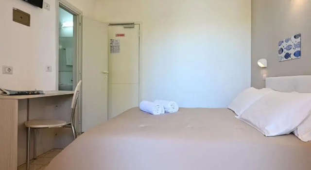 Двухместный номер Economy Amadei Hotel Promenade