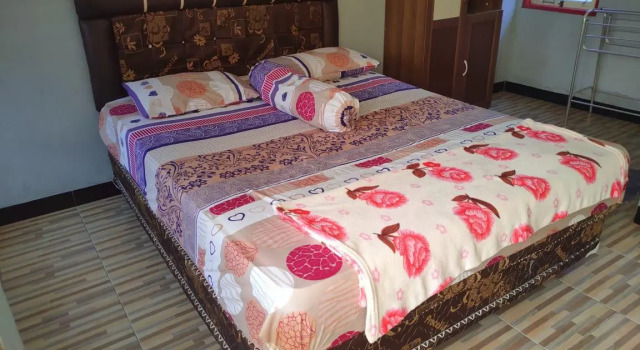 Adihan Homestay Mitra RedDoorz, Book Hotel Palangkaraya 