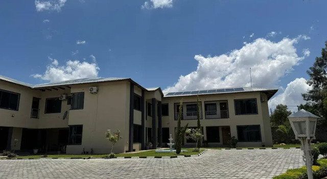Eleganciana Lodges Ltd