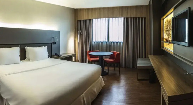 Двухместные апартаменты Standard Mercure Uberlândia Plaza Shopping