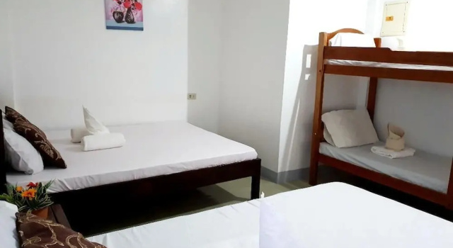 Апартаменты Deluxe Jodie's Place Transient House and Apartment