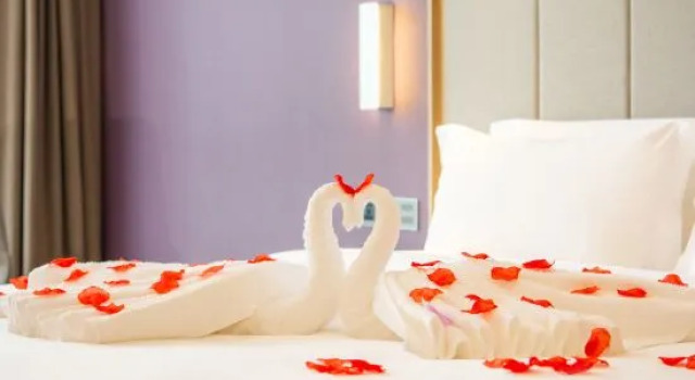 Lavande Hotel Zhongshan Xiaolan Taifeng, Rezervasyon Otel Xiaolan otoparklı oteller, Otopark
