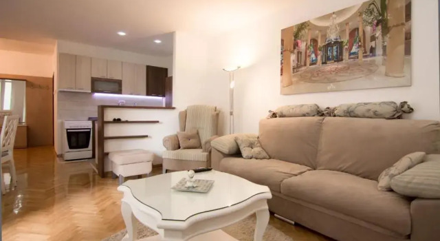 Апартаменты Apartments near St. Sava Temple