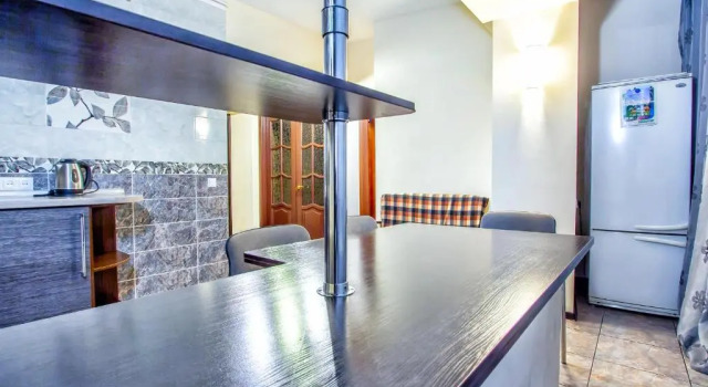 432 Apartamenty v samom tsentre Otlichno podhodjat dlja komandirovannyh i turistov