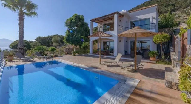 Вилла 2 Bedroom Villa, Pool, Sea Views, Agios Nikolaos,