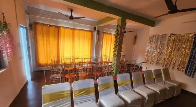 Hotel Omkaar and Restaurant, Rezervovat Hotel Tehri Uttarakhand
