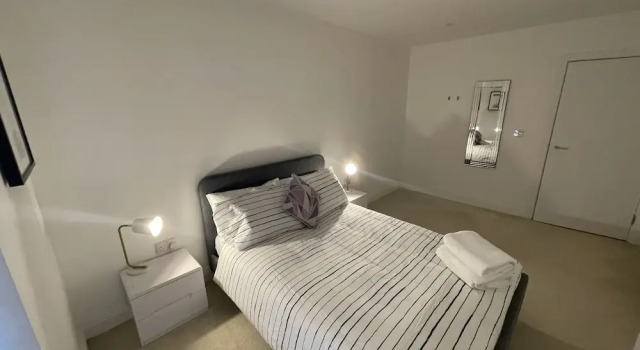 Remarkable 2-bed Apartment in London, Забронировать Апартаменты/квартира Лондон Большой Лондон, рядом с Гринвичский центр культурно-исторического наследия
