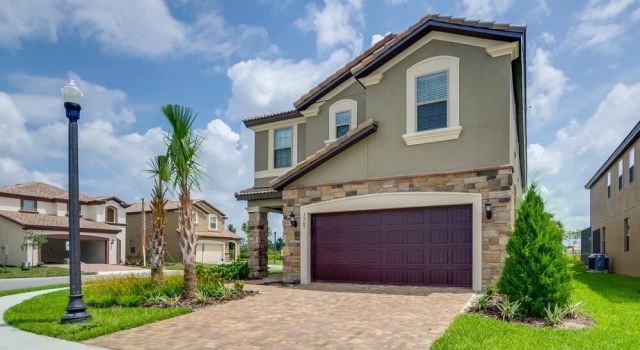 Solterra - 5569 Misty Oak Circle