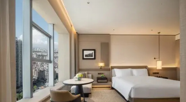 Люкс Lung Chuen International Hotel