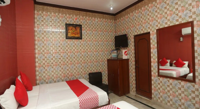 Двухместный номер Standard с красивым видом из окна Hotel Rashmi Agra