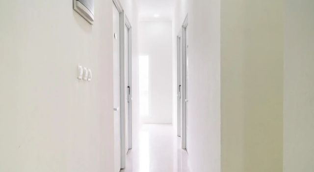 RedDoorz @ Garden Boulevard Citra Raya Tangerang, Забронировать Отель Отели Legok с парковкой, Парковка
