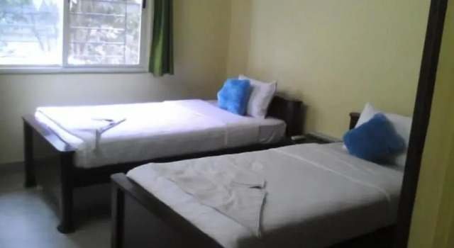 Deeya Suites, Забронировать Отель Отели штата Карнатаки 3 звезды, 3*