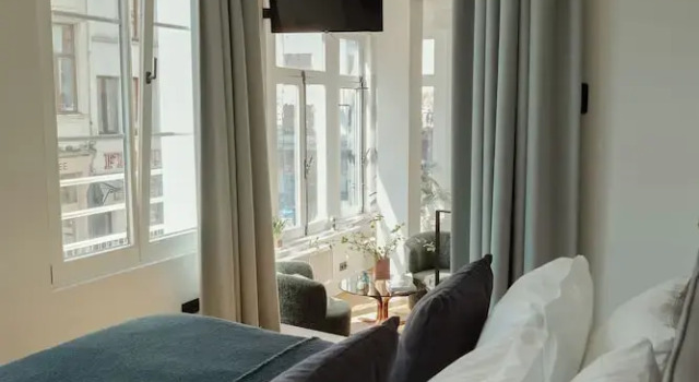 Люкс Deluxe с видом на реку A Place Antwerp - Boutique Suites & Flats - Oude Koornmarkt 1
