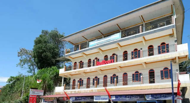 Kanaan Buntang by RedDoorz, Prenota Hotel Hotel a Sulawesi con parcheggio, Parcheggio