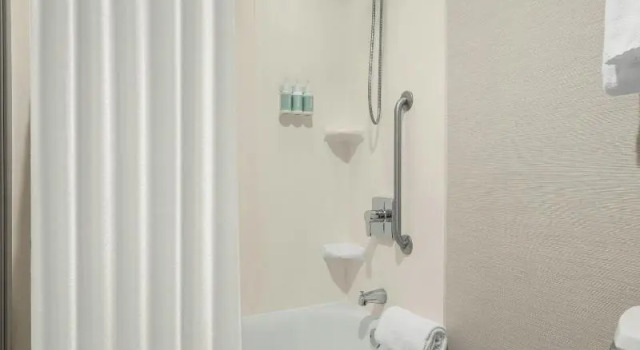 Номер Deluxe Courtyard by Marriott Boise Downtown