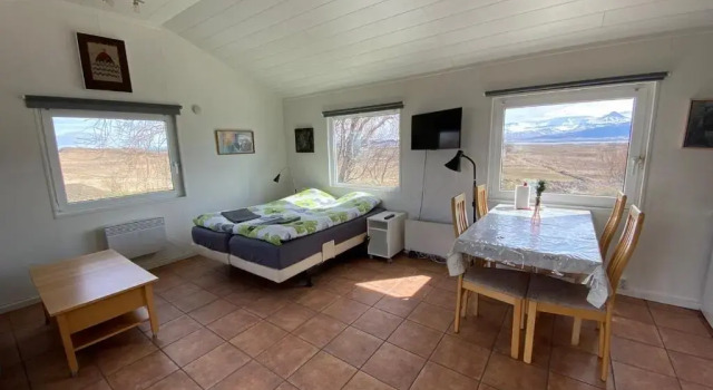 Люкс Deluxe Lækjarkot Rooms and Cottages with Kitchen