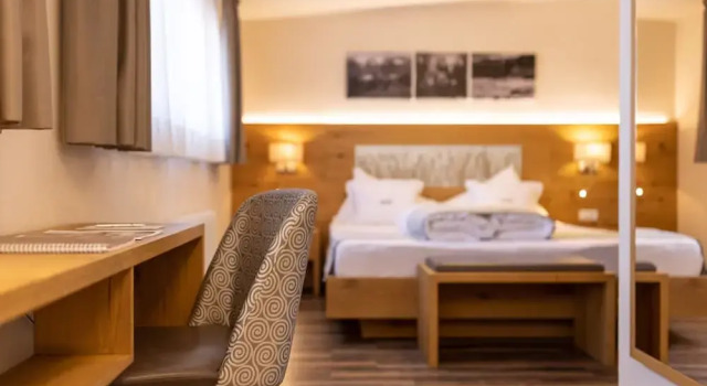 Номер Business Der WALZL