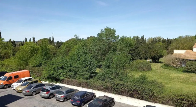 Апартаменты Studio Balcon Proche Hypercentre de Narbonne