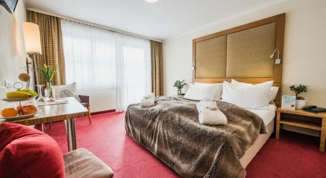 Двухместный номер Standard с балконом Scheffers Hotel