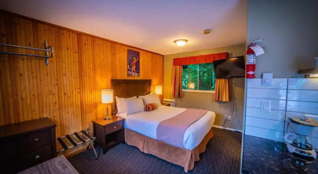 Номер Standard Alpine Inn & Suites