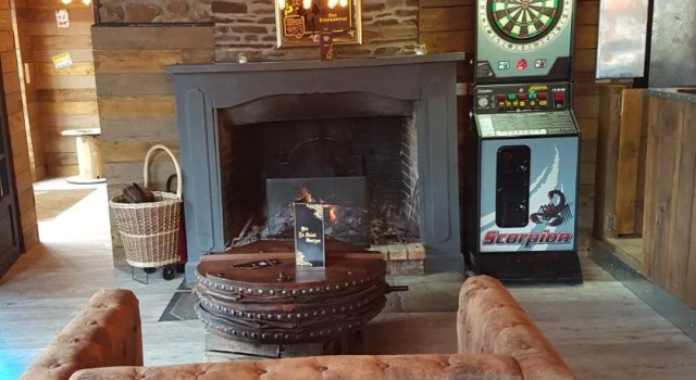 Pub Le Saint Georges, Rezerwuj Hotel  