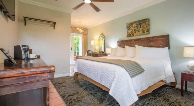 Shangri-La Springs, Забронировать Отель Бонита-Спрингс Southwest Florida, рядом с Поле для гольфа Бонита Фэйрвейс