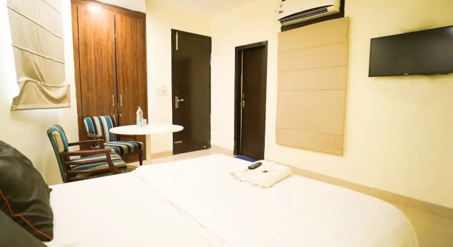Двухместный номер Deluxe Roomshala 014 Hotel EM
