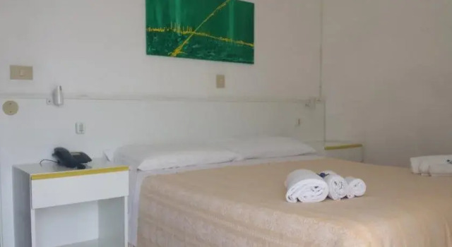 HOTEL FLYING, Забронировать Отель Отели Побережья Марок по системе «всё включено», Всё включено