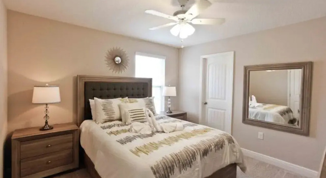 4176 Oaktree Drive 6 Bedroom Home by Redawning, Забронировать Дом для отпуска Виллы Давенпорт, Вилла
