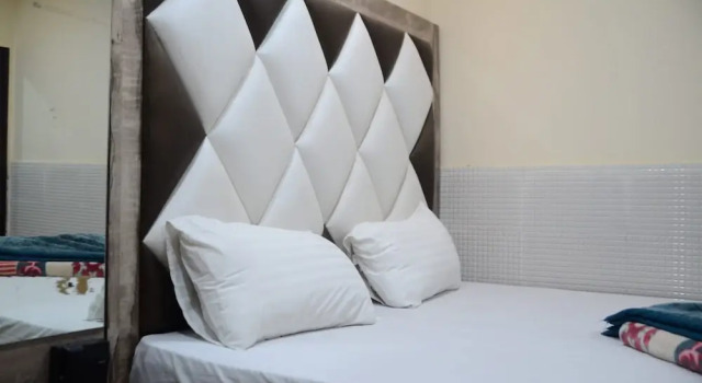 Трёхместный номер Deluxe с видом на город Hotel welcome Kanpur