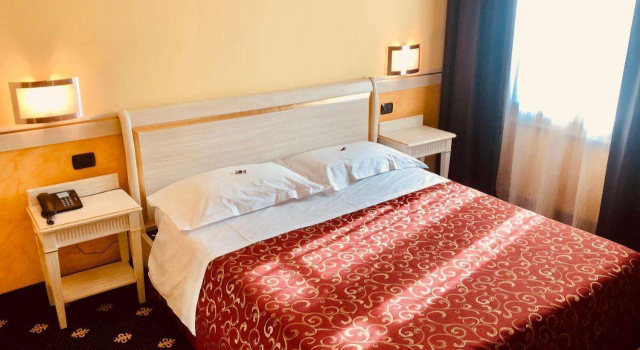 Motel Malpensa Inn & Hotel-Airport, Book Motel Somma Lombardo Lombardiet